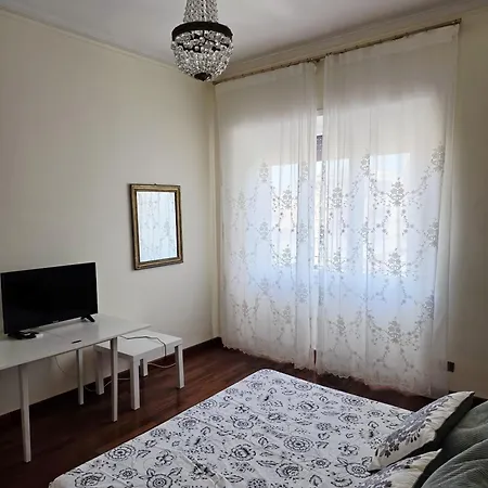Elegant In Center Apartamento Cagliari